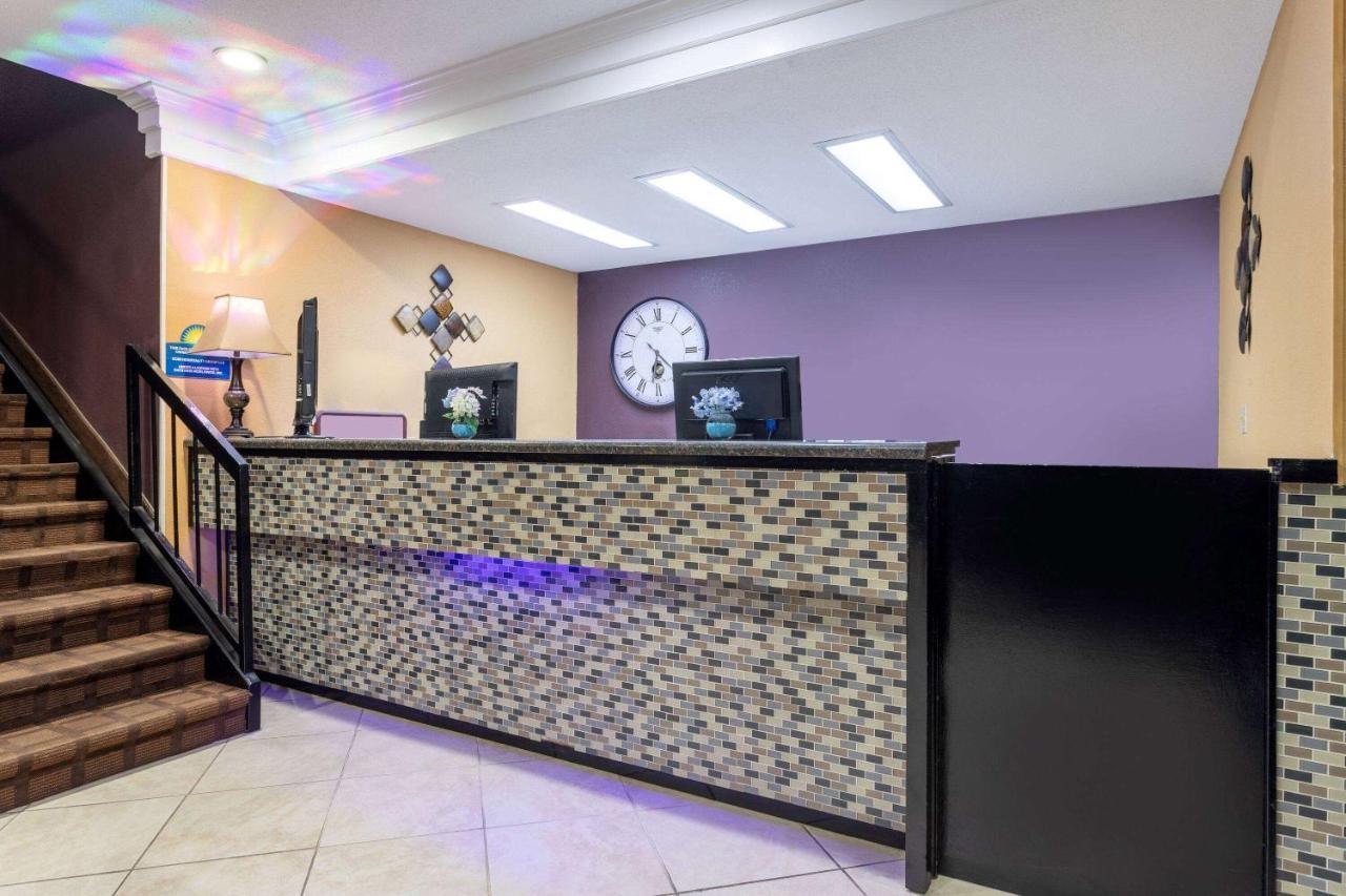 Days Inn By Wyndham Anderson In Екстер'єр фото